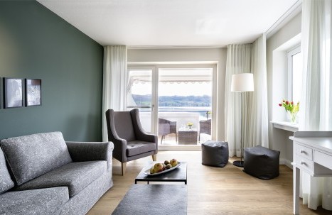 Superior Suite Living room